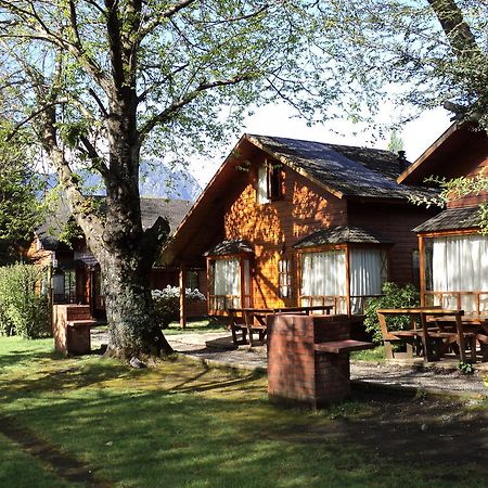 Вілла Cabanas Quinolafquen Пукон Екстер'єр фото